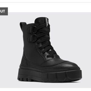 Sorel caribou waterproof boot NWT 8 black